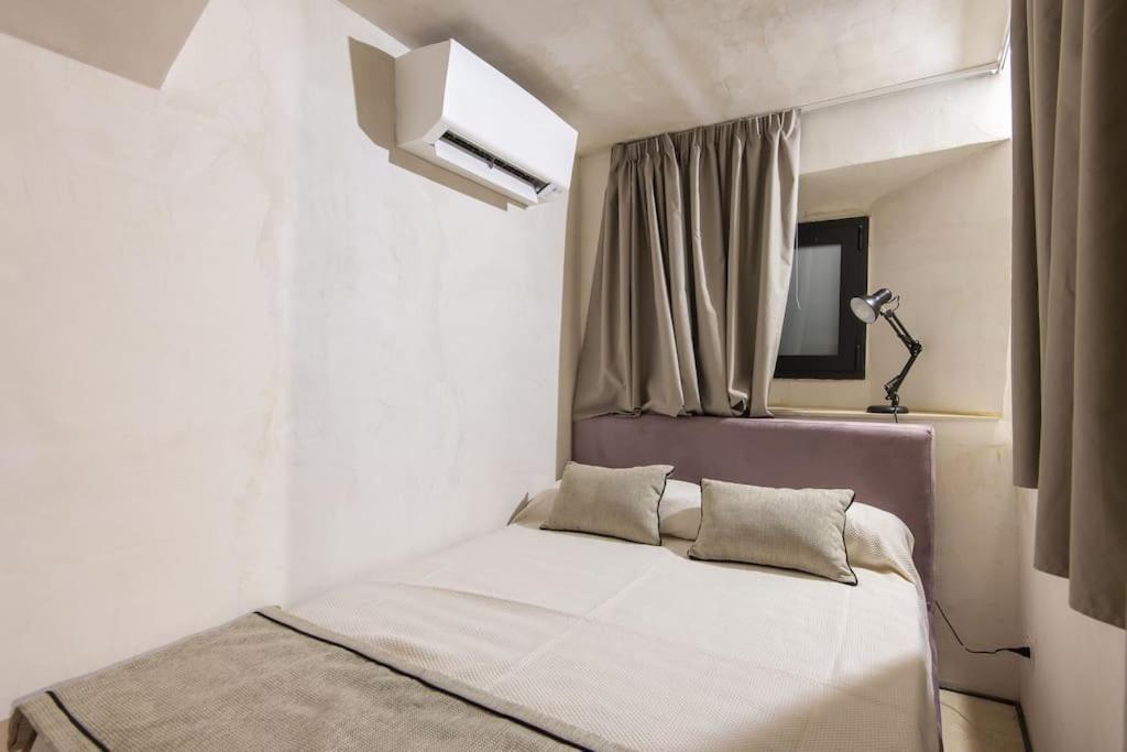 Navona Exclusive Luxury Rom